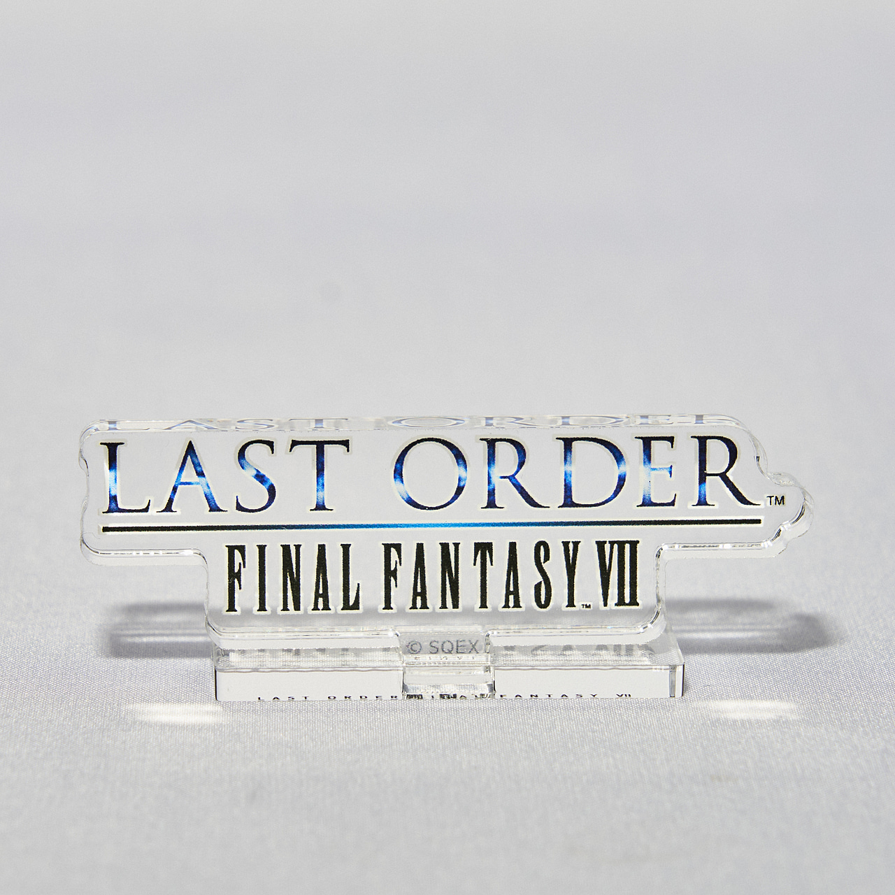 ファイナルファンタジーVII』シリーズ ロゴアクリルスタンド ファイナルファンタジーVII』シリーズ ロゴアクリルスタンド